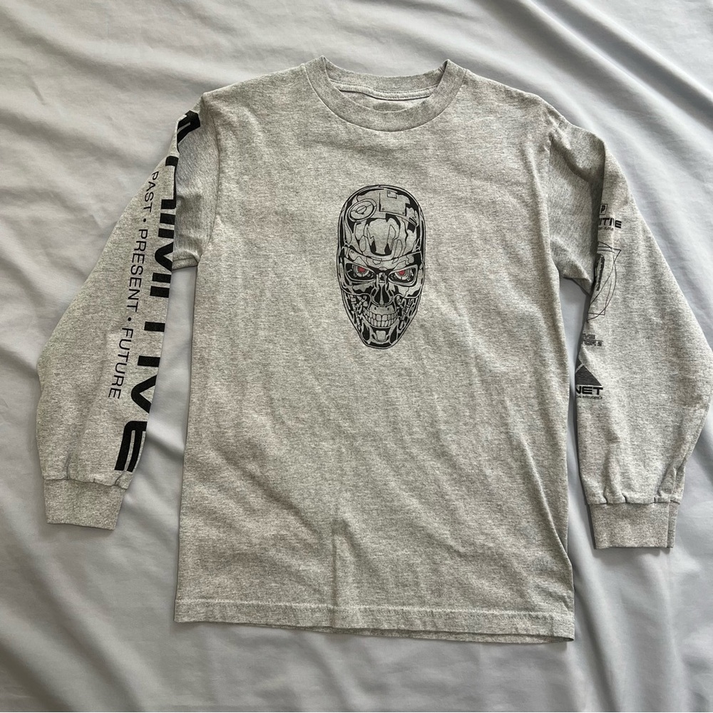 Primitive Gray Long Sleeve with Futuristic Graphic - Men’s Size M - Picture 2 of 7